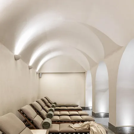 호텔 Cap St Georges & 5*