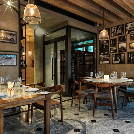 호텔 Cap St Georges & 5*