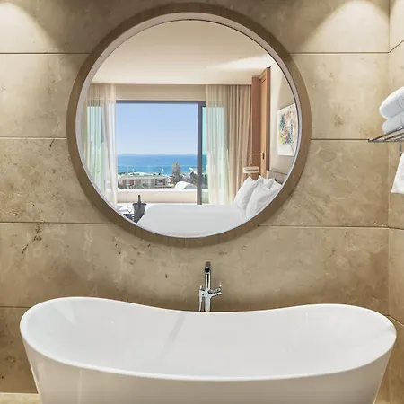 Hotel Cap St Georges & 5*