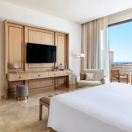 Cap St Georges & ホテル