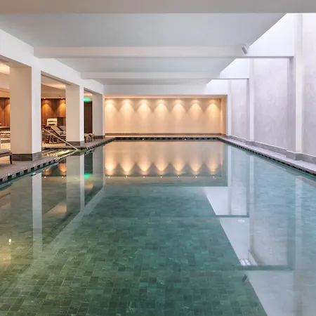 Cap St Georges & 5*